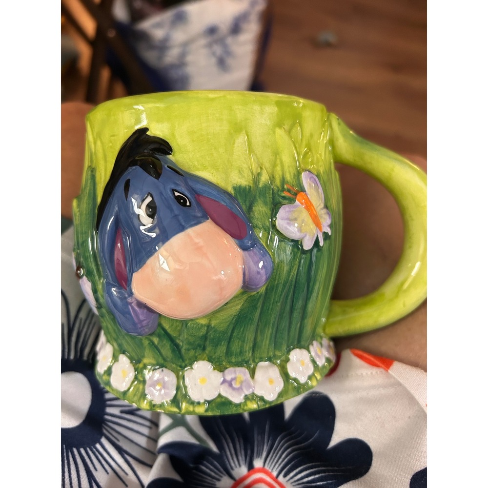 Disney Store Eeyore 3D Relief Ceramic Coffee Mug Winnie the Pooh Flowers PG4800